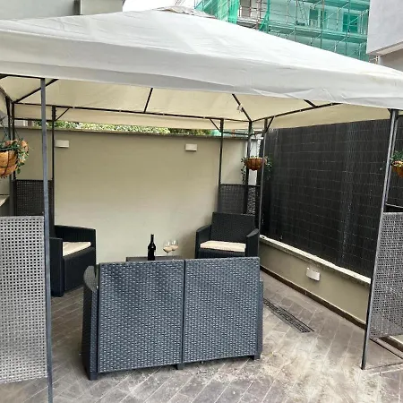 아파트 My In Vatican - Big Terrace